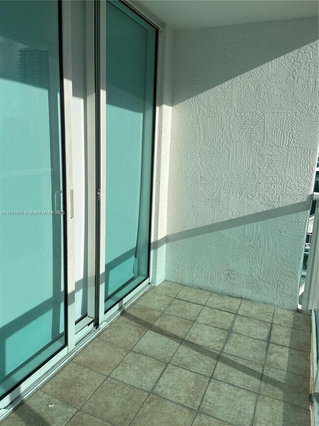 Photo - 31 SE 5th St Unit 2103