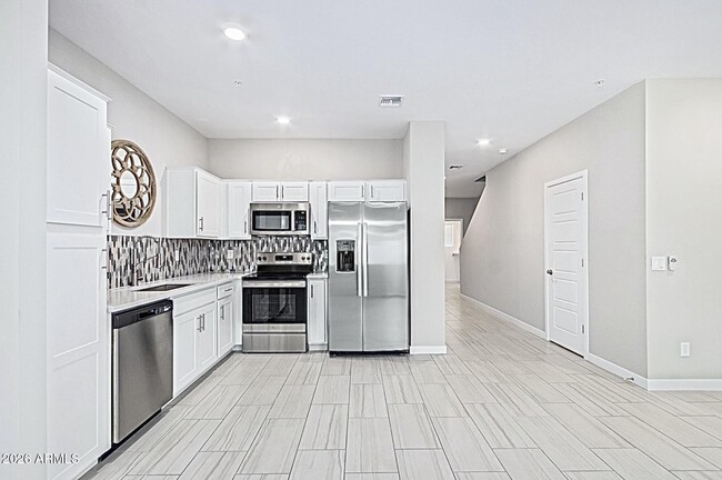 Photo - 2134 W Harmont Dr