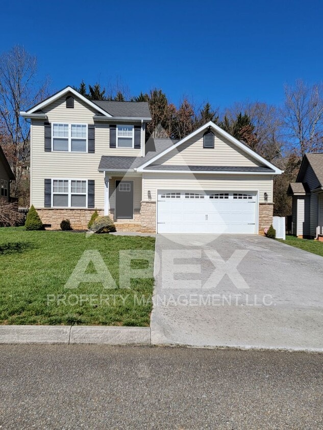 West Knoxville – Beautifully upgraded - 3 ... - West Knoxville – Beautifully upgraded - 3 ...