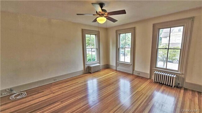 Photo - 23 Prospect Ave Unit 2