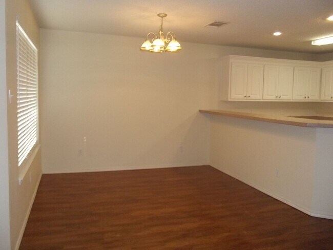 Photo - 3206 110th St Unidad A