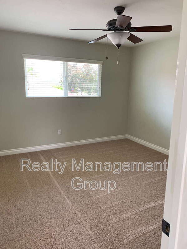 Photo - 3932 9th Ave