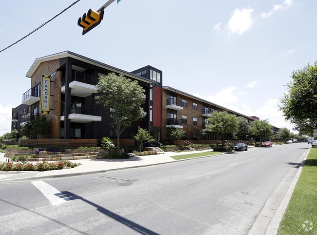 Building Photo - Camden Henderson Rental