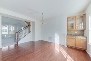 Photo - 212 N Commerce St