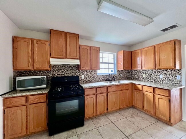 Photo - 3619 Aguanieve Dr