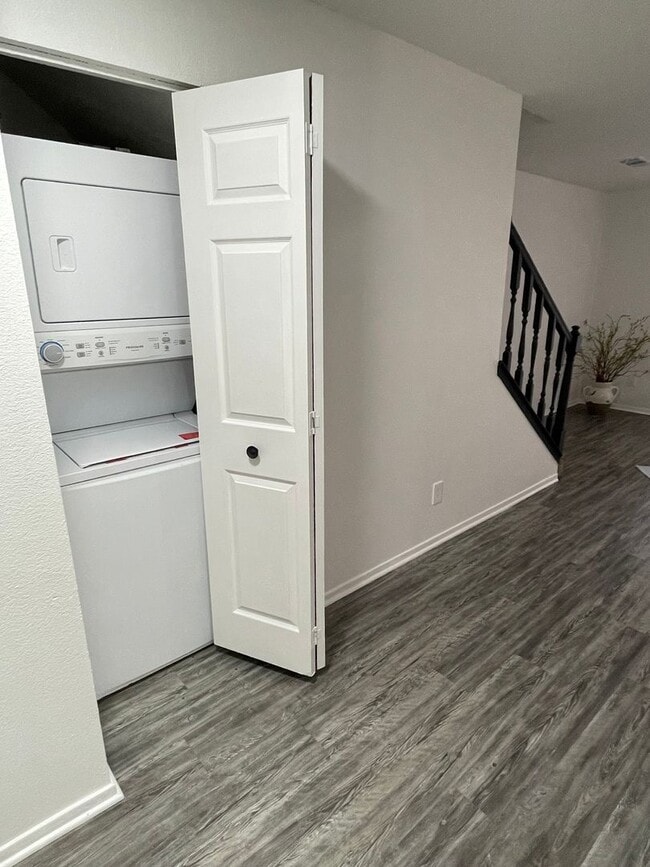 Photo - 3 BEDROOM CONDO BY UNT