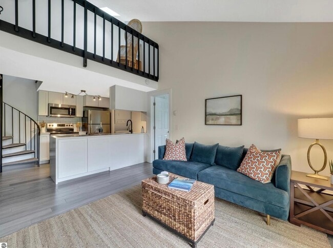 Photo - 4275 Mitchell Creek Dr Unit 8D