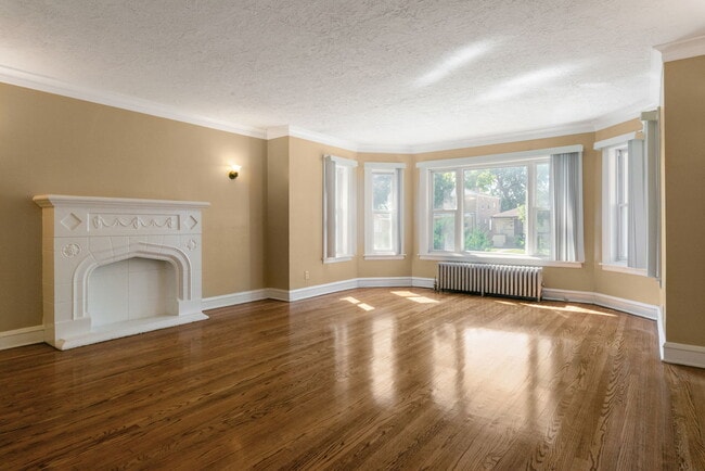 Photo - 8235 S Indiana Ave Unit 1