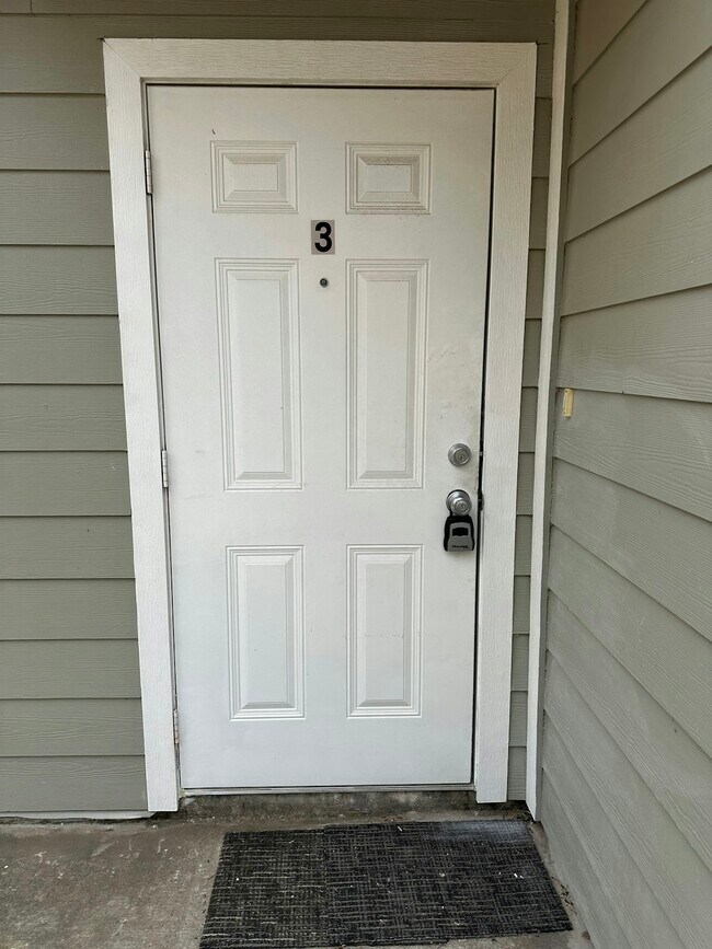 Photo - 1308 Quitaca Dr