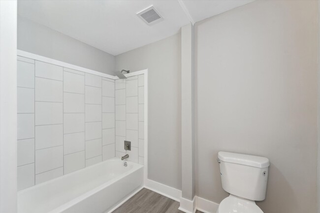Photo - Large Near Downtown 2BR/2BA House For Rent