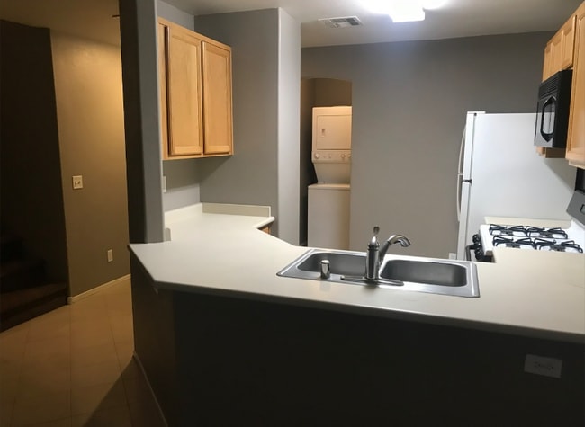 Photo - 10063 Swimming Hole St