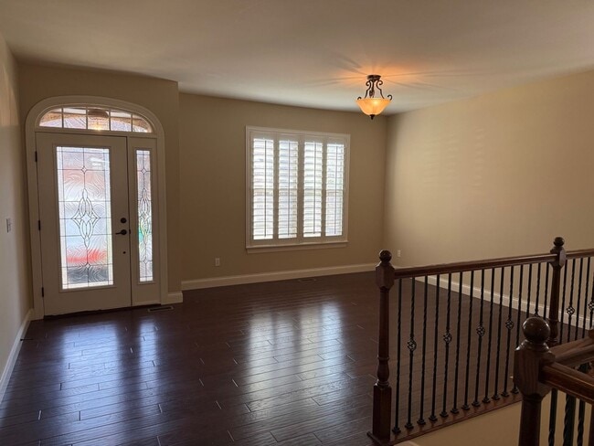 Photo - 36 Sag Harbor Ct