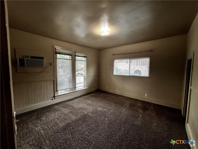 Building Photo - 319 North St Unit 3 Rental