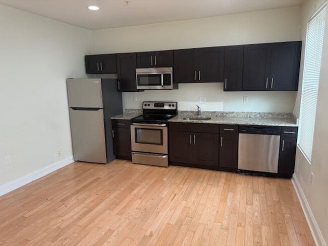 Photo - 4128 Chester Ave