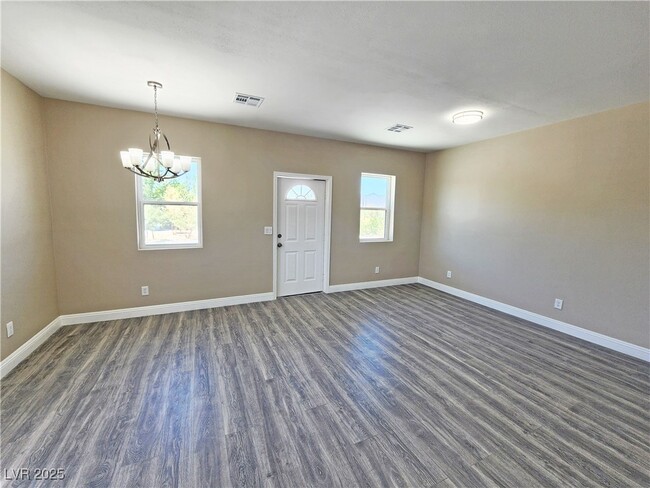 Photo - 1830 Casey Rd