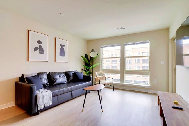 Photo - 2803 Poag St Unit SI FL4-ID1022617P