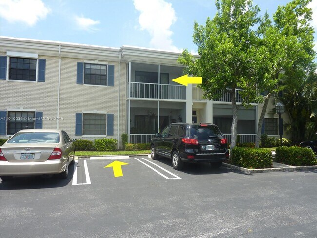 Building Photo - 180 Cypress Club Dr Unit 834