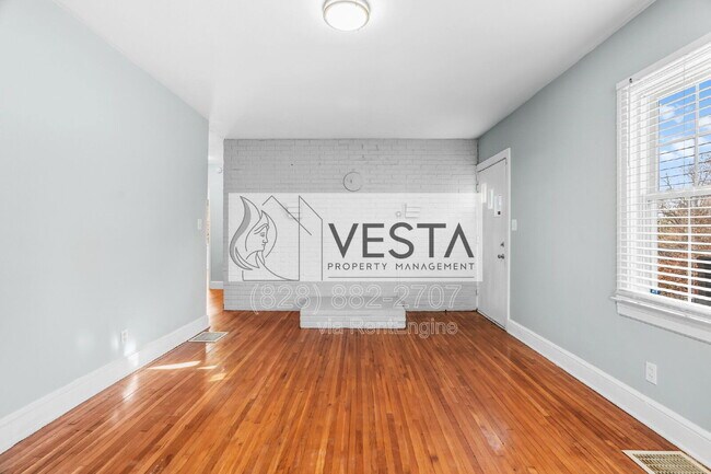 Photo - 18 Canterbury Rd