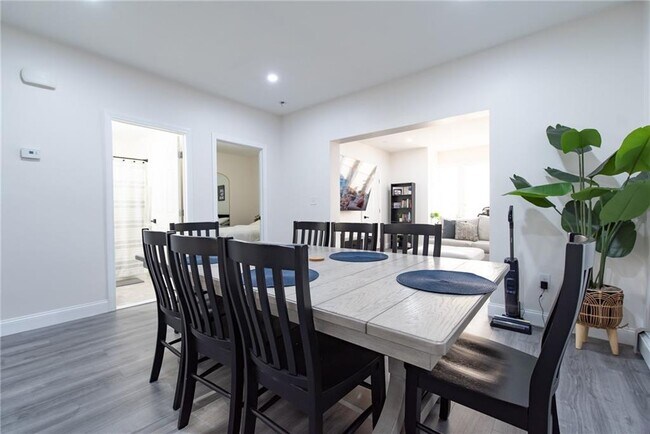 Photo - 49 Hollis St Unit 2