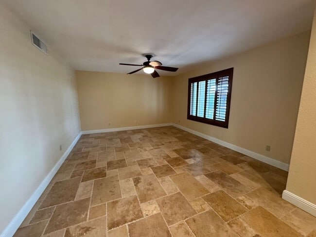 Photo - Modern Living Meets Outdoor Luxury in North Phoenix