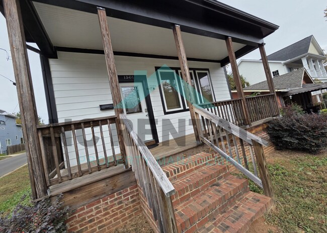 Photo - 1501 E Jones St