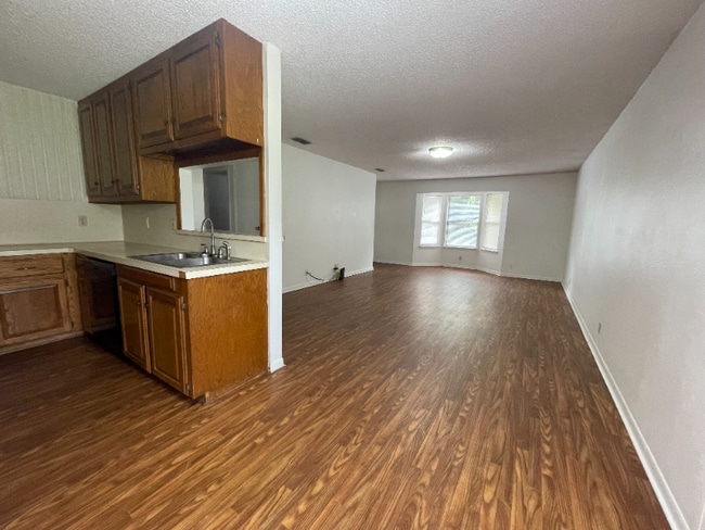 Photo - 11158A CR 137