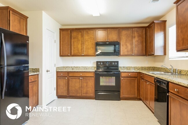 Photo - 2520 Queen Bee Dr