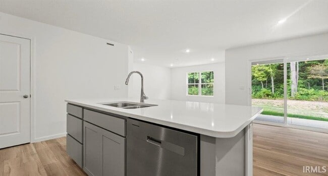 Photo - 9405 Tolleston Trl