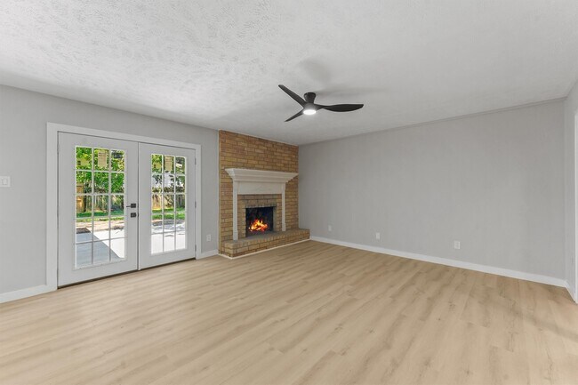 Photo - 3902 Marywood Dr