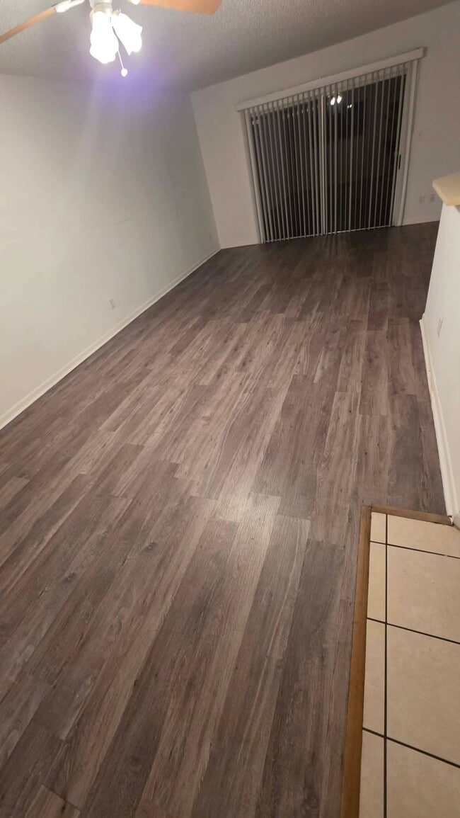 Photo - 3453 NW 44th St Unit 104