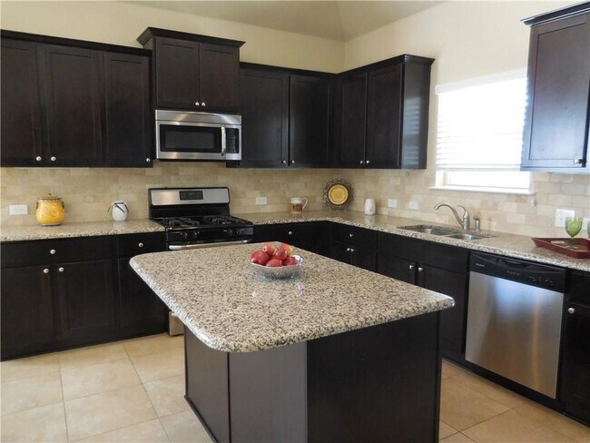 Photo - 609 Carly Ann Ln