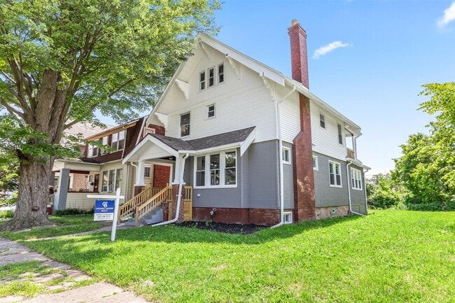 Photo - 330 Westminster St