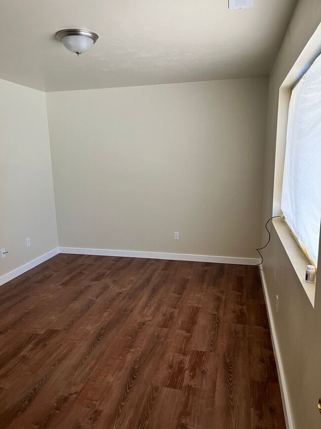 Photo - 2814 N Center St Unit #1