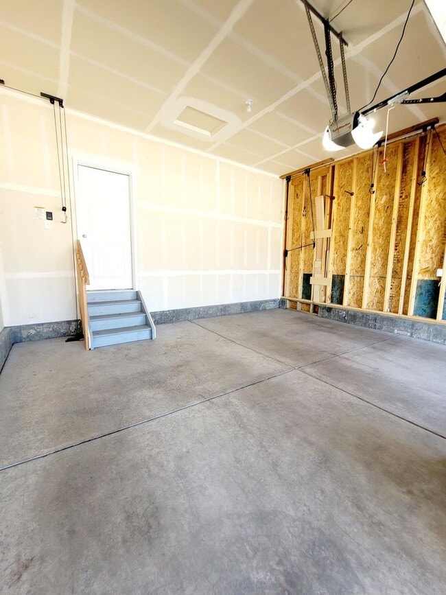 Photo - 7376 Peachleaf Dr