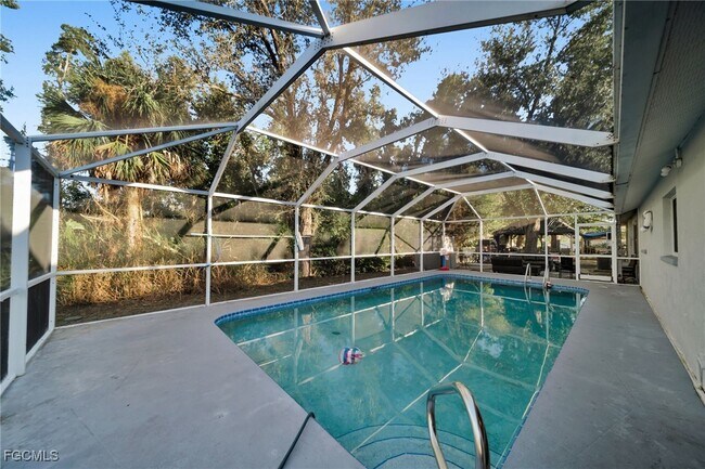 Photo - 1407 SE 24th Ave