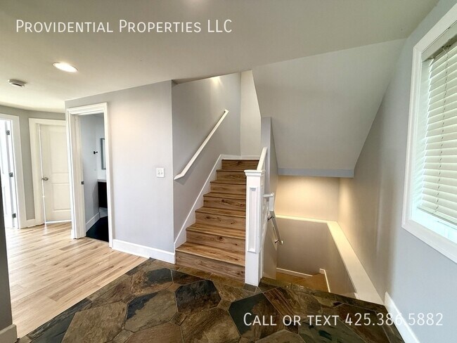 Photo - 2229 Boylston Ave E