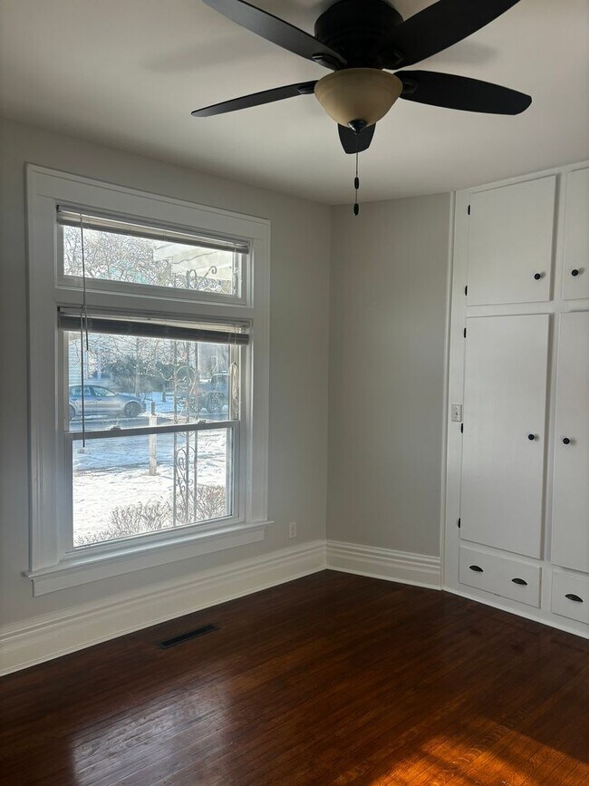 Photo - 1007 Lake Ave Unit 1007-1