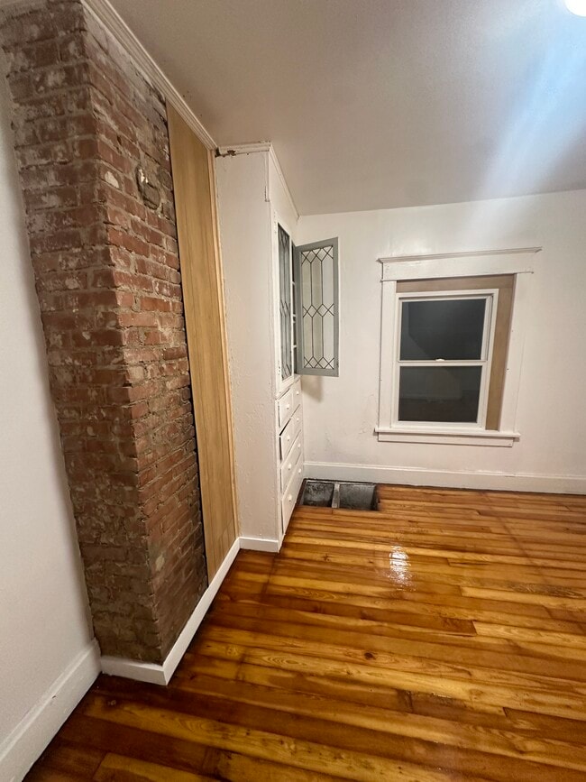 Photo - 1107 Wallis Ave