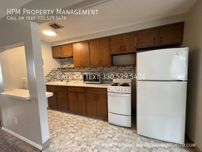 Photo - 1909 Ferndale Rd NW Unit 14