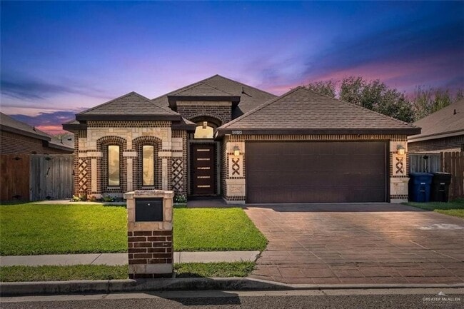 Building Photo - 35 N 30th St