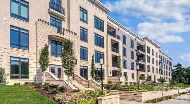 Photo - 2426 Vail Ave Unit B2-4006