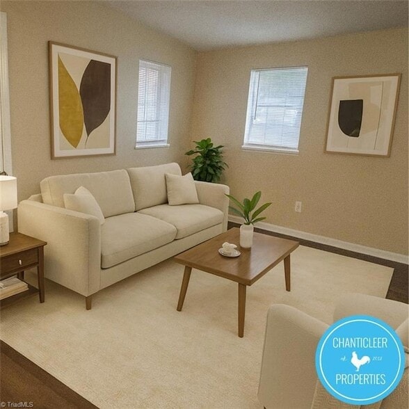 Building Photo - 115 Florence St Unit 2