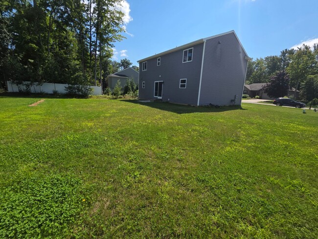 Photo - 5135 N Morgan Ln SE