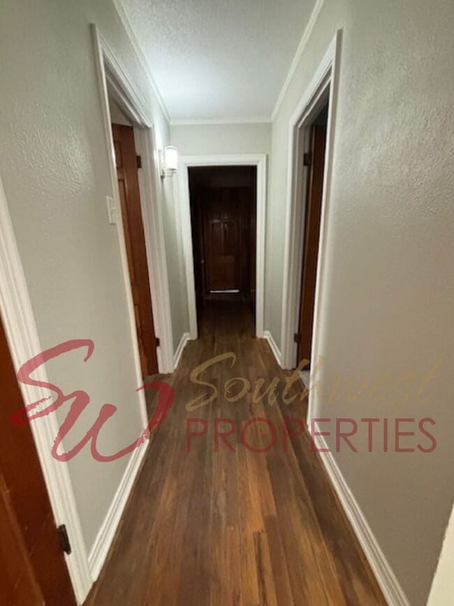 Photo - Spacious 4 Bedroom Home with Park-Like Backyard!