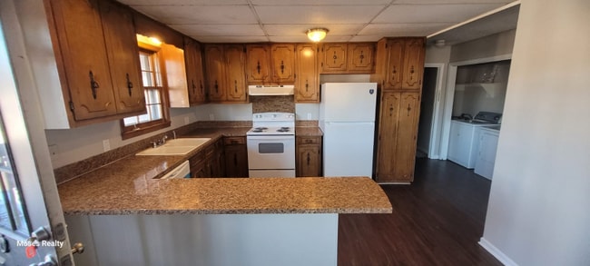 Photo - 1603 N Main St Unit B