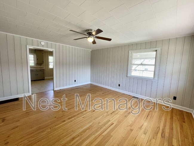 Photo - 531 E Donaldson Ave