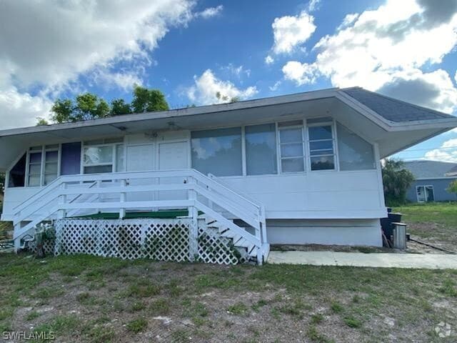 Building Photo - 17367/369 Dowling Dr- Rental