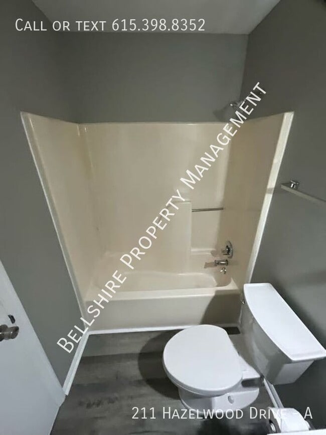 Photo - 211 Hazelwood Dr Unidad A