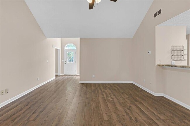 Photo - 1315 Sweetwater Ct