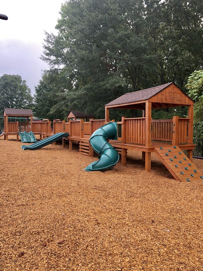 Eagle Trace Apartments For Rent in Greenville, SC